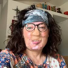 Those damaged goods you see in your reflection. Love sees it differently.  Love sees perfection.” The first Christian song I truly listened to. Over  and over. #brokengirl ❤️‍🩹 #matthewwest