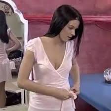 Leonie Saint German Teen Fucking In The Bathtub - XXX BULE