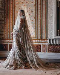 Berminat, wasap 0172158954 or dm/ inbox terus ig/fb ya.…» Meet The Biggest Bridal Trend Bridal Trains And Veils