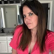 Amazon.com: Tangkula Patio Rattan Daybed, Patiojoy Wicker Loveseat Sofa  w/Multipurpose Ottoman & Retractable Side Tray, 4-Level Adjustable  Backrest, Footstool w/Storage, Seat & Back Cushion Included (Beige) :  Patio, Lawn & Garden