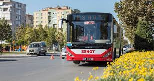 Göztepe i̇zmir'in güney sahil şeridinde konak ilçesi sınırları içinde yer alan ve futbol takımı ile tanınmış bir semttir. Goztepe Besiktas Maci Nedeniyle Ulasim Seferlerinde Duzenleme Ege Telgraf