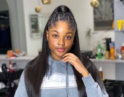 Concur that a lady who realizes how to give her hair a slick look and an abnormal shape will dependably look stupendous and appealing for. 15 Cute Easy Rubber Band Hairstyles 2021 Trends