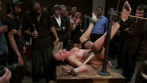 Bruntte babe gedemütigt in der öffentlichkeit - Faperoni Porn Videos