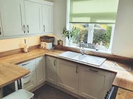 Need a solid wood worktop? Twitter à¤ªà¤° On Trend Kitchens Check Out This Classic Styled Oxford White Kitchen Sent In By Our Customer Rigidkitchen The Smaller Space Has Been Used To Its Full Potential With A Small