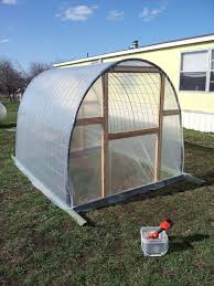 Diy How To Build A Cattle Panel Greenhouse Green Iowa Energy Greenhouse Plans Diy Greenhouse Home Greenhouse