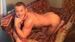CBB Austin exposes himself in fully nude pic: A step too far? - Daily Star