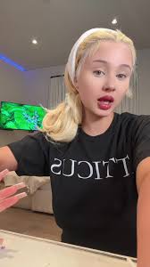 Leah Kateb Alabama Barker