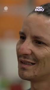 O confeiteiro Thiago Barros faz bolos de forma gratuita para crianças  ribeirinhas. No #HoraDoFaro, ele fala que esse trabalho dá uma alegria  imensa 🤩