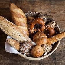 Und Was Suchst Du Dir Aus Frisches Geback Herrlich Daskorberl Brot Geback Frisch Backstube Handgemacht Maguat Food Pretzel Bites Meat Jerky