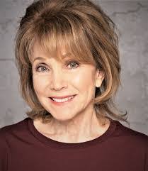 Kerri Herrera's Instagram, Twitter & Facebook