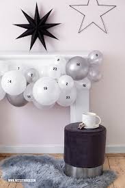 Adventskalender selber machen und besondere freude bereiten. Luftballon Adventskalender Basteln Diy Adventskalender Girlande Aus Ballons Nicest Things