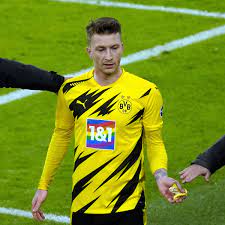 Open reus folder, double click on setup and install it. Marco Reus Bvb Sieht Bayern Bonus Kapitan Greift Schiedsrichter Marco Fritz An Bvb 09