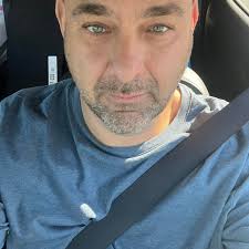 What are the best restaurants open near Hatteras this weekend?