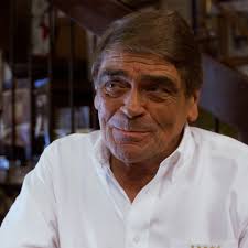 Peter Heinrich's Instagram, Twitter & Facebook