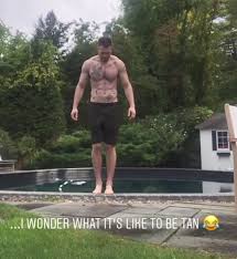 Guysssssss chris evans has had all these tattoos for a while. Chris Evans Chest Is Covered In Tattoos