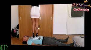 Free High heel trampling Porn Video HD