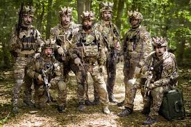 Navy seal training is some of the most intense and physically demanding boot camps out there. Six Stars Endured Hellish Training To Play Navy Seals