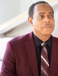 Huami Magazine New York Nov./Dec. 2022 by Terry Watson