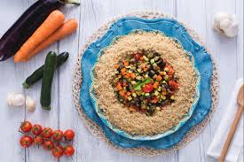 Se è infatti vero che i cereali secchi sono semplicissimi da trovare e conservare, lo. Ricetta Couscous Alle Verdure La Ricetta Di Giallozafferano