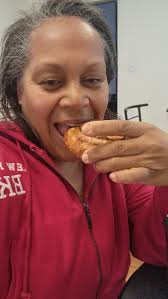 Diplomat Cafe: Welcoming Owner and Delicious Treats