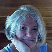 Bobbi North's Instagram, Twitter & Facebook