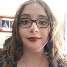 Mandy Beck's Instagram, Twitter & Facebook