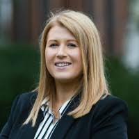 Amber Linder's Instagram, Twitter & Facebook