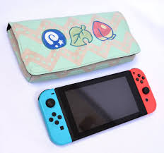 Blue Robotto Released A Series Of Animal Crossing Carrying Cases For The Switch And 3ds 3ds Acnl Animal Art Crafts Crossing Cute Games Gaming Geek 2020