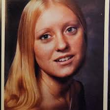 What foods can I eat with dentures after dental surgery?