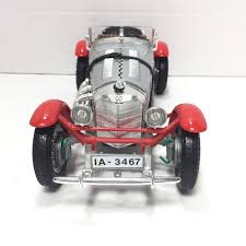 Vintage Burago 1 18 Scale Diecast Mercedes Benz Ssk 1928 Made In Italy Mercedes Benz Benz Mercedes