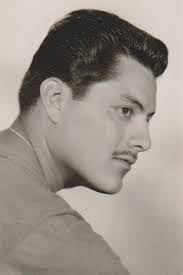 Frank Calderon's Instagram, Twitter & Facebook