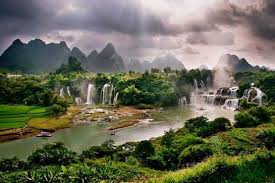 Bukan hanya keindahan pantainya saja, tetapi juga keindahan gunung. Pemandangan Indah Di Dunia Photos Facebook