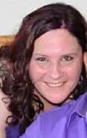 Kim Goodrich's Instagram, Twitter & Facebook