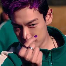 Hello what's ur fav person