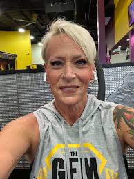 Planet Fitness hoodie for workout