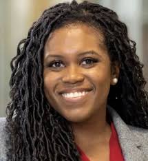 And the winner is: Plimoth Cinema offers Oscar-winning performances