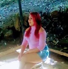 Por su parte, karina oliva, llegó hasta la comuna de santiago para emitir su sufragio. Karina Olivares Home Facebook