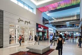 Galite susisiekti su įmone telefono numeriu (786). Do Business At Dadeland Mall A Simon Property