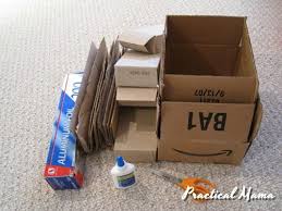 Then, simply glue aluminum foil onto the pieces to add your mirrors. How To Make A Robot With Used Cardboard Boxes