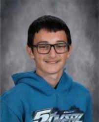 Who can you see ,school photo .