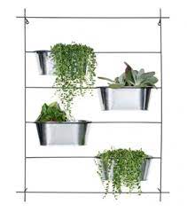 Décoration, décoration murale, gamme de stickers toute une gamme de décoration tendance sans cesse renouvelée. Support Pots Plantes Mural Etage En Metal Noir Et Pots Argentes Maisons Du Monde