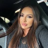 700+ "(iona)" profiles