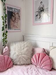 See more ideas about bedroom inspirations, bedroom decor, bedroom design. Pinterest Alexisbenoy Aesthetic Room Decor Room Inspiration Bedroom Pastel Room