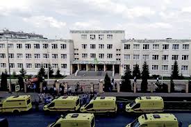 В казани эвакуировали жителей дома напавшего на школу. Pfztte6vlcolxm
