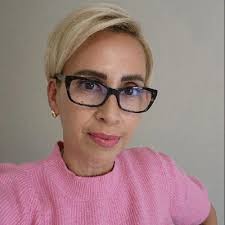 A shelf or a hidden safe? (Via Cheddar Inc.) Keep your things safe:  https://chdr.tv/amazo1890