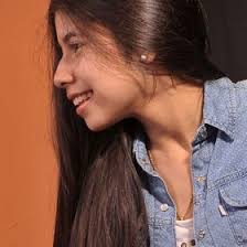 Angelina Godoy (angigodoy1)