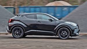Our comprehensive coverage delivers all you need to know to make an informed car buying decision. Nowa Toyota C Hr Black Edition Czym Sie Wyroznia