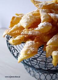Faworki Idealne Zjem To In 2020 Culinary Recipes Cooking Recipes Food