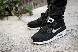 Air Max 90 Essential Black Silver On Feet Sneaker Review Sneakers Sneaker Collection Air Max 90