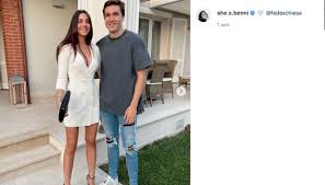 Inizia a lavorare come giornalista a 19 anni con uno stage alla cnn, dove conosce alessio vinci che, qualche anno dopo, la. Benedetta Quagli La Fidanzata Di Federico Chiesa Tra Moda E Viaggi Dilei